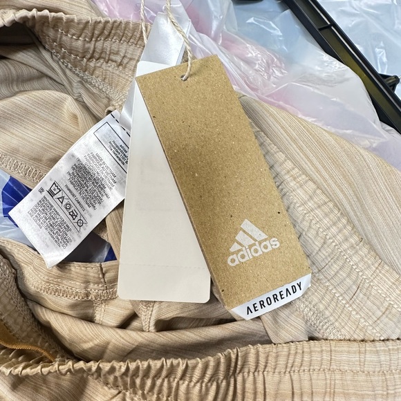 NWT Adidas Brown/Tan Athletic Shorts Size Large - Picture 10 of 11